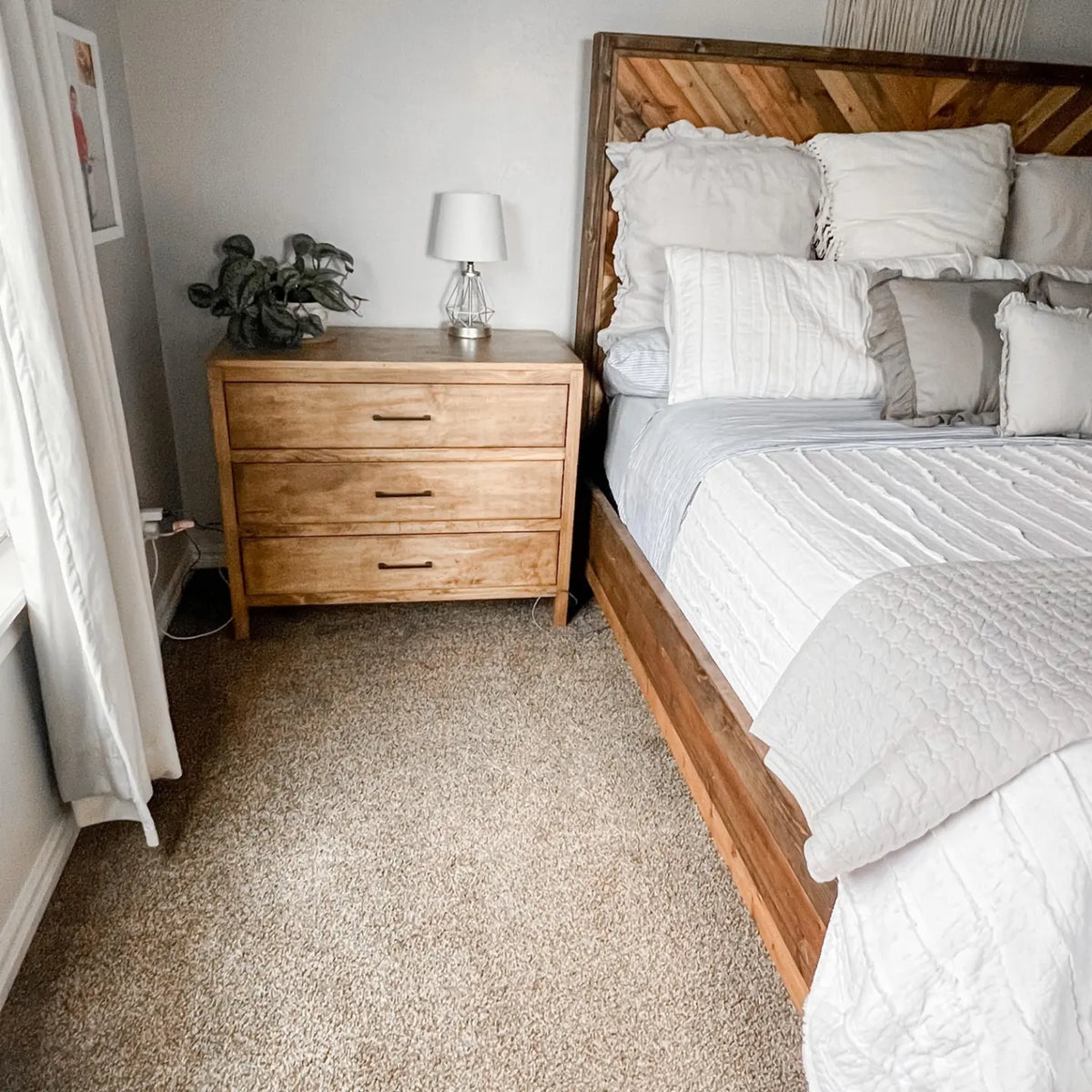 Modern Nightstands
