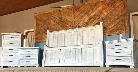 The Mims Farmhouse Bed