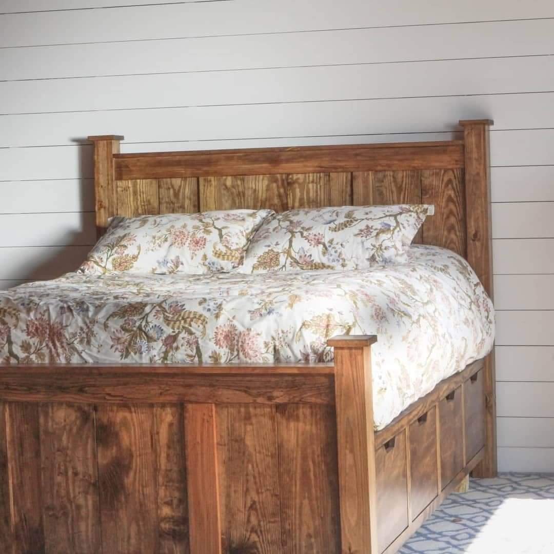 The Mims Farmhouse Bed