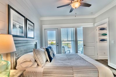 The Biloxi Farmhouse Bed