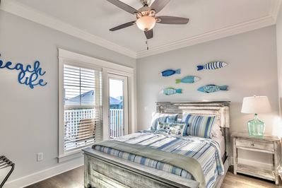 The Biloxi Farmhouse Bed