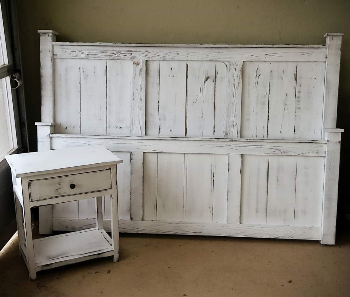 The Mims Farmhouse Bed