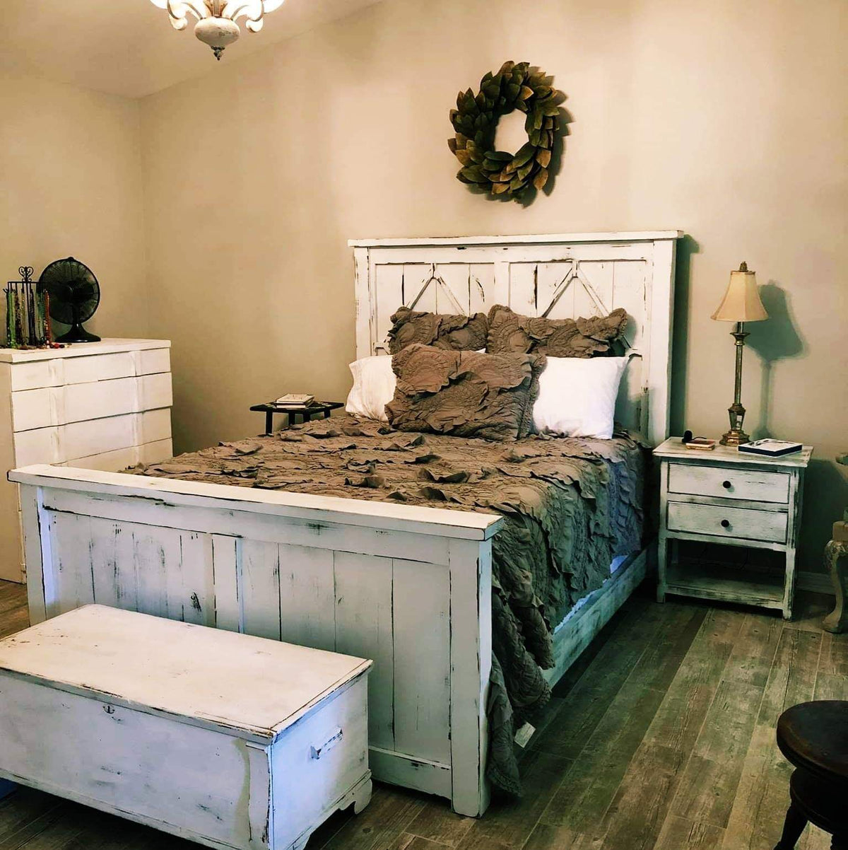 Standard Nightstand (2 drawer)