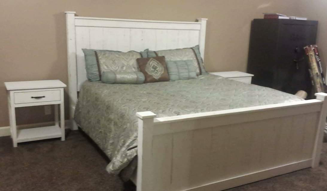 The Mims Farmhouse Bed
