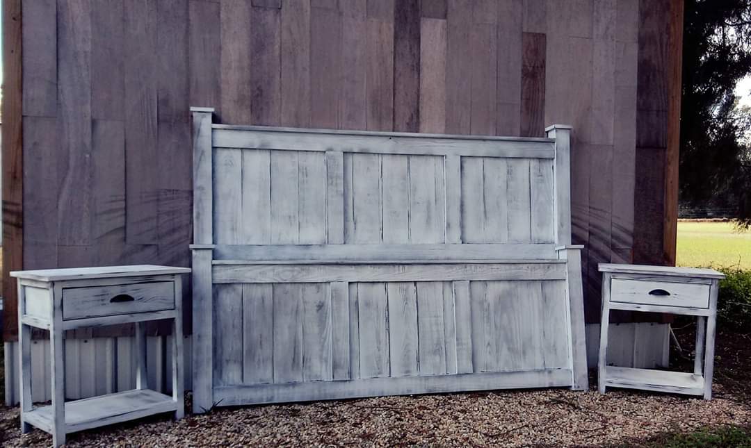 The Mims Farmhouse Bed