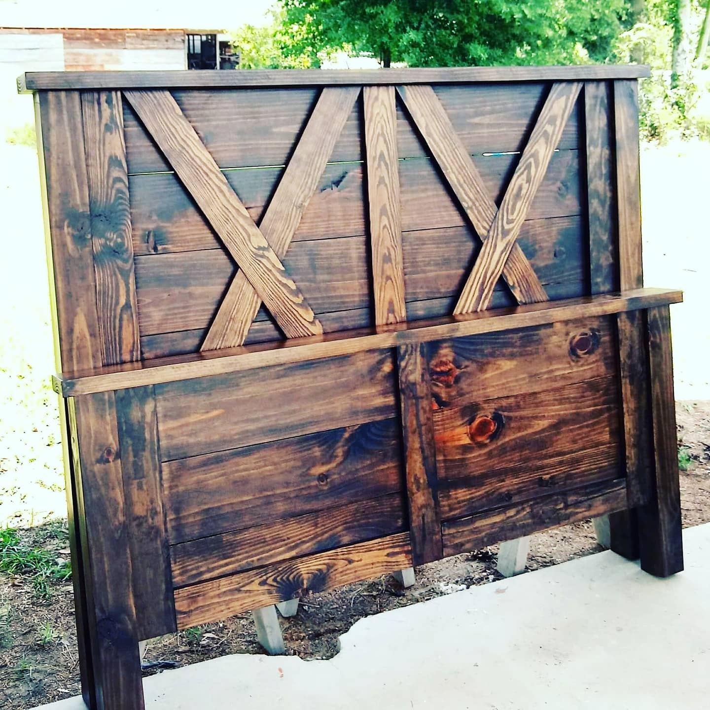The X Farmhouse Bed