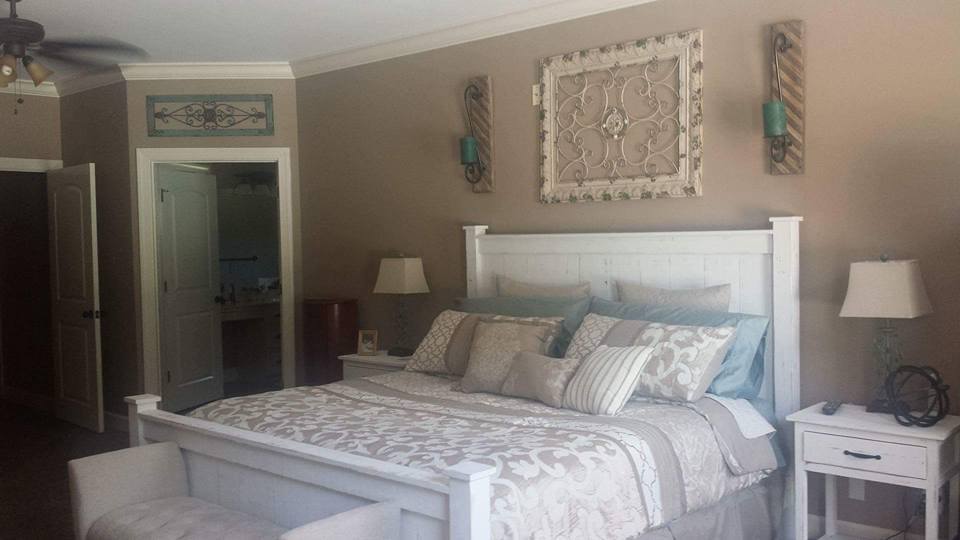 The Mims Farmhouse Bed
